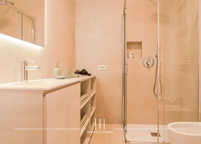 Oasisole Con Terrazza E Piscina