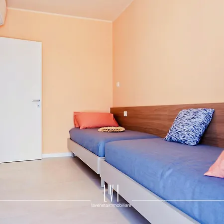 Oasisole Con Terrazza E Piscina * Lido di Jesolo