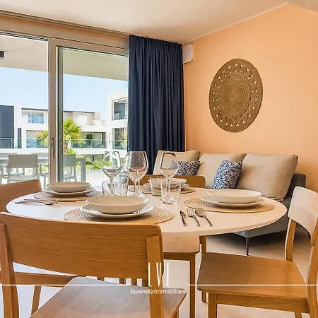 Oasisole Con Terrazza E Piscina * Lido di Jesolo