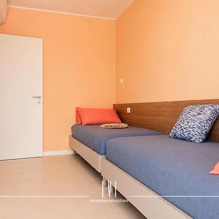 Oasisole Con Terrazza E Piscina