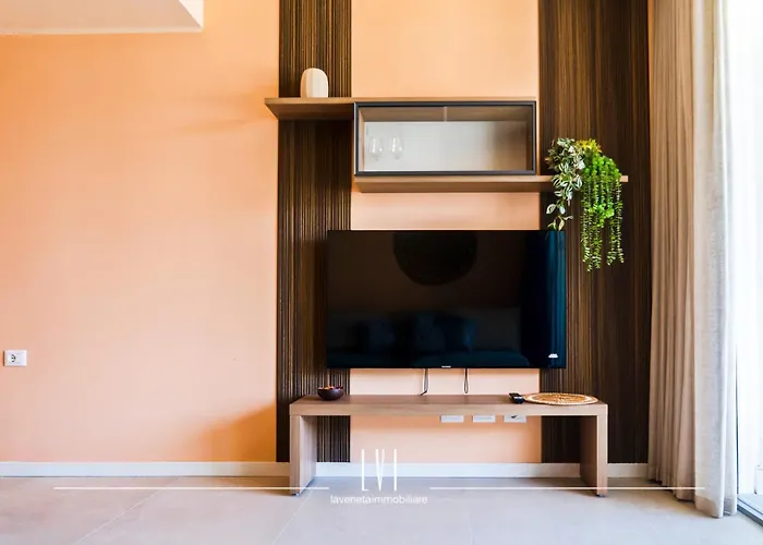 Oasisole Con Terrazza E Piscina * 利多迪迪耶索洛