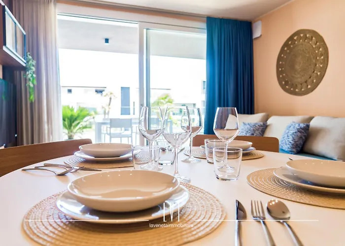 公寓 Oasisole Con Terrazza E Piscina